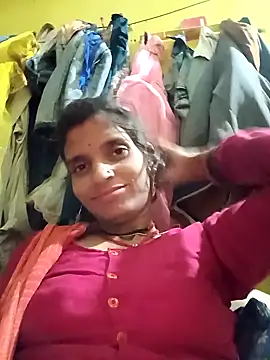 Snapshot of Punam_jindal chatting on October 30, 2025, 3:53 pm Punam jindal online show from October 30, 2025, 3:53 pm