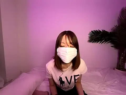 JDsakichan2 online show from September 30, 2025, 12:55 pm