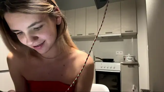 Denni Spilber online show from October 24, 2025, 5:12 pm