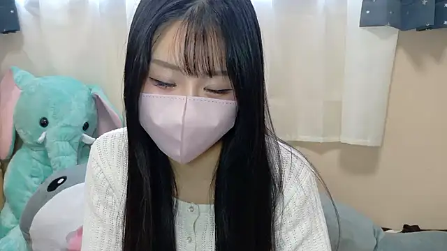 Ema-- online show from November 23, 2025, 4:22 am