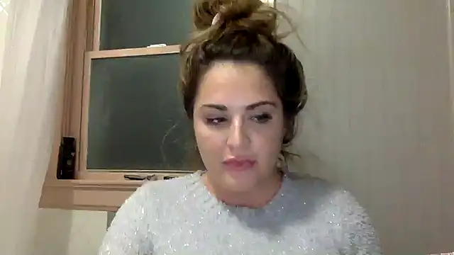 Snapshot of Boujeebonlyfan chatting on October 26, 2025, 12:44 am Boujeebonlyfan online show from October 26, 2025, 12:44 am