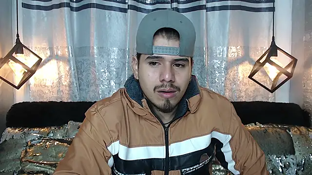 Snapshot of thiago_bos chatting on September 14, 2025, 11:43 am thiago bos online show from September 14, 2025, 11:43 am