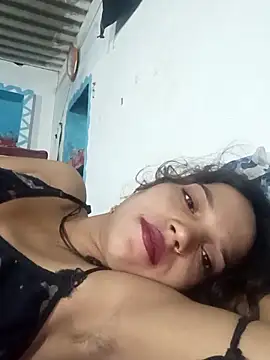 Snapshot of Bebby_Doll chatting on September 17, 2025, 5:04 pm Bebby Doll online show from September 17, 2025, 5:04 pm