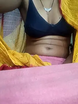 Snapshot of Bebby_Doll chatting on November 15, 2025, 4:27 am Bebby Doll online show from November 15, 2025, 4:27 am