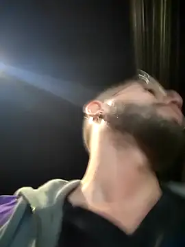 DanteWinter online show from October 19, 2025, 1:52 am