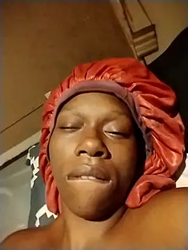 Snapshot of nawtyzaddie chatting on November 16, 2025, 12:10 pm nawtyzaddie online show from November 16, 2025, 12:10 pm