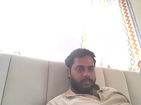 Snapshot of BNDCJMW chatting on October 4, 2025, 9:11 am BNDCJMW online show from October 4, 2025, 9:11 am