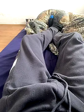 Snapshot of dicktime90 chatting on November 29, 2025, 12:05 pm dicktime90 online show from November 29, 2025, 12:05 pm