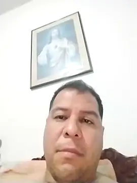 latinblack16 online show from February 14, 2026, 3:18 am