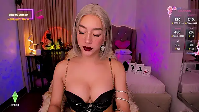 Snapshot of Dream_Goddess chatting on March 9, 2025, 1:59 pm Dream Goddess online show from March 9, 2025, 1:59 pm