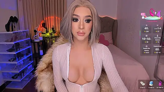 Snapshot of Dream_Goddess chatting on September 28, 2025, 7:37 am Dream Goddess online show from September 28, 2025, 7:37 am