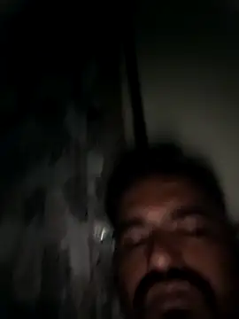 Snapshot of roshankakol chatting on December 1, 2025, 7:59 pm roshankakol online show from December 1, 2025, 7:59 pm