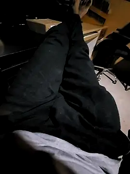 Snapshot of roshankakol chatting on November 27, 2025, 6:58 am roshankakol online show from November 27, 2025, 6:58 am