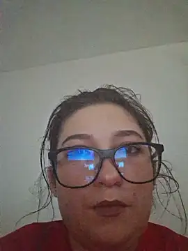 Snapshot of scarlettsofii19 chatting on November 3, 2025, 1:37 pm scarlettsofii19 online show from November 3, 2025, 1:37 pm