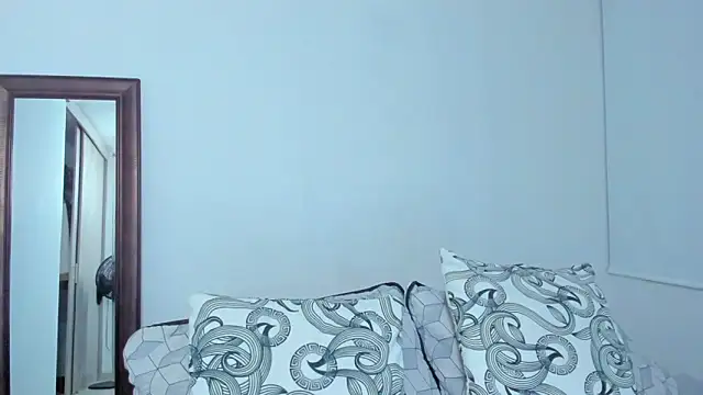 KingLevi01 online show from April 8, 2026, 12:45 am