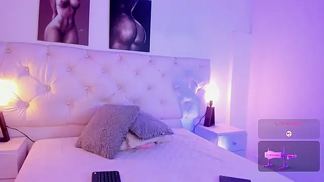 Ambeer fox  online show from December 2, 2025, 7:26 pm