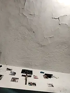 Ferxxxo1503 online show from December 4, 2025, 2:54 am