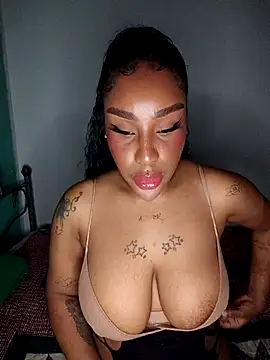 Queen Amara online show from March 10, 2026, 3:54 am