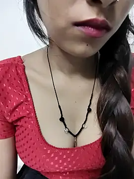 Snapshot of Cute_Jasmin_ chatting on October 2, 2025, 5:44 am Cute Jasmin online show from October 2, 2025, 5:44 am