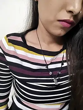 Snapshot of Cute_Jasmin_ chatting on October 5, 2025, 6:04 am Cute Jasmin online show from October 5, 2025, 6:04 am