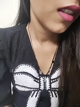 Snapshot of Cute_Jasmin_ chatting on October 3, 2025, 5:31 am Cute Jasmin online show from October 3, 2025, 5:31 am