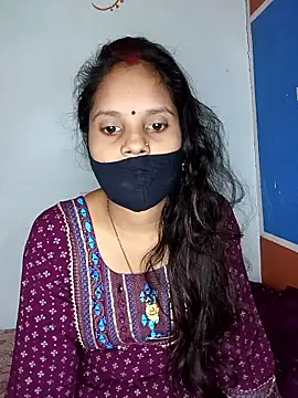 Snapshot of Komal-Rajput chatting on November 9, 2025, 9:24 am Komal-Rajput online show from November 9, 2025, 9:24 am