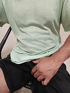 Gallo001 online show from February 26, 2026, 2:00 am