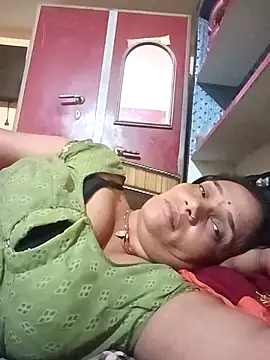 Snapshot of Hot-kal93 chatting on September 28, 2025, 8:16 pm Hot-kal93 online show from September 28, 2025, 8:16 pm