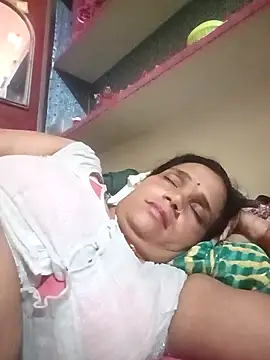 Snapshot of Hot-kal93 chatting on September 19, 2025, 7:29 pm Hot-kal93 online show from September 19, 2025, 7:29 pm