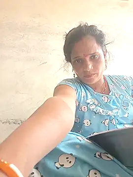 Snapshot of Hot-kal93 chatting on September 19, 2025, 7:01 am Hot-kal93 online show from September 19, 2025, 7:01 am