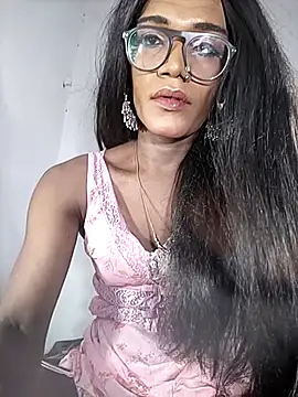 Snapshot of Winterbunny95 chatting on October 19, 2025, 8:33 pm Winterbunny95 online show from October 19, 2025, 8:33 pm