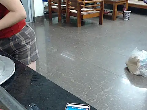 Ami 8x online show from September 27, 2025, 1:28 pm