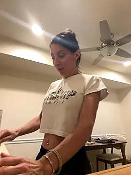 Snapshot of NurseStephania chatting on September 23, 2025, 11:34 pm NurseStephania online show from September 23, 2025, 11:34 pm