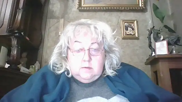 Snapshot of Lala-Love56 chatting on October 31, 2025, 6:37 pm Lala-Love56 online show from October 31, 2025, 6:37 pm