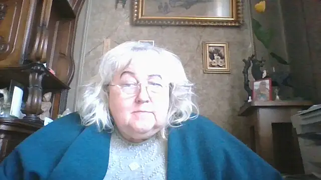 Snapshot of Lala-Love56 chatting on November 13, 2025, 8:40 am Lala-Love56 online show from November 13, 2025, 8:40 am