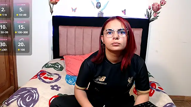 Snapshot of Valeryxs chatting on November 24, 2025, 8:42 pm Valeryxs online show from November 24, 2025, 8:42 pm