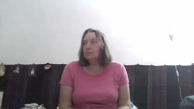 Snapshot of AnnaLive570 chatting on June 1, 2026, 3:18 am AnnaLive570 online show from June 1, 2026, 3:18 am
