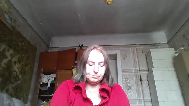 Snapshot of AnnaLive570 chatting on October 6, 2025, 11:44 am AnnaLive570 online show from October 6, 2025, 11:44 am