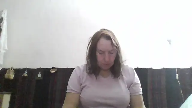 AnnaLive570 online show from March 25, 2026, 2:12 am