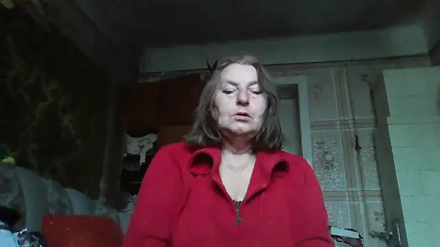 Snapshot of AnnaLive570 chatting on October 7, 2025, 11:22 am AnnaLive570 online show from October 7, 2025, 11:22 am
