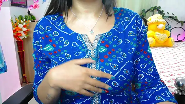 Snapshot of WildDimpi_0 chatting on October 13, 2025, 12:18 pm WildDimpi 0 online show from October 13, 2025, 12:18 pm