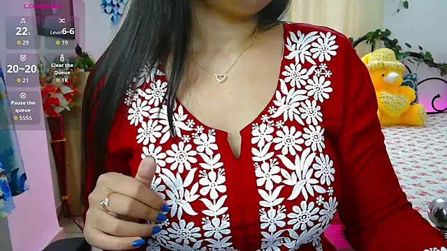 Snapshot of WildDimpi_0 chatting on October 2, 2025, 3:10 am WildDimpi 0 online show from October 2, 2025, 3:10 am