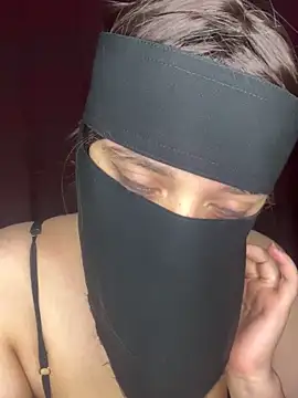 Snapshot of RooVaaN-Xx chatting on September 8, 2025, 10:09 pm RooVaaN-Xx online show from September 8, 2025, 10:09 pm