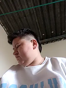 Snapshot of Noha_Whiitee chatting on October 31, 2025, 3:19 pm Noha Whiitee online show from October 31, 2025, 3:19 pm