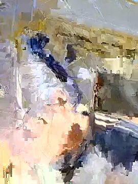 Snapshot of Emlyly-18 chatting on September 15, 2025, 3:01 pm Emlyly-18 online show from September 15, 2025, 3:01 pm