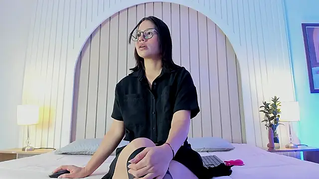 Snapshot of maria_gil chatting on February 21, 2026, 11:34 am maria gil online show from February 21, 2026, 11:34 am