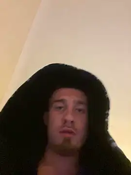 Johnclips2 online show from September 13, 2025, 9:15 pm