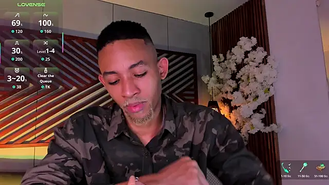 B Wild online show from November 16, 2025, 4:50 am