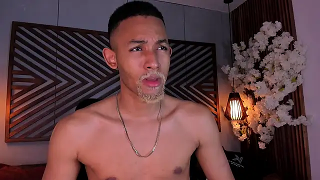 B Wild online show from November 15, 2025, 3:54 am