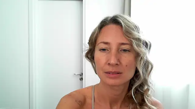 Paevoa online show from November 26, 2025, 9:53 am